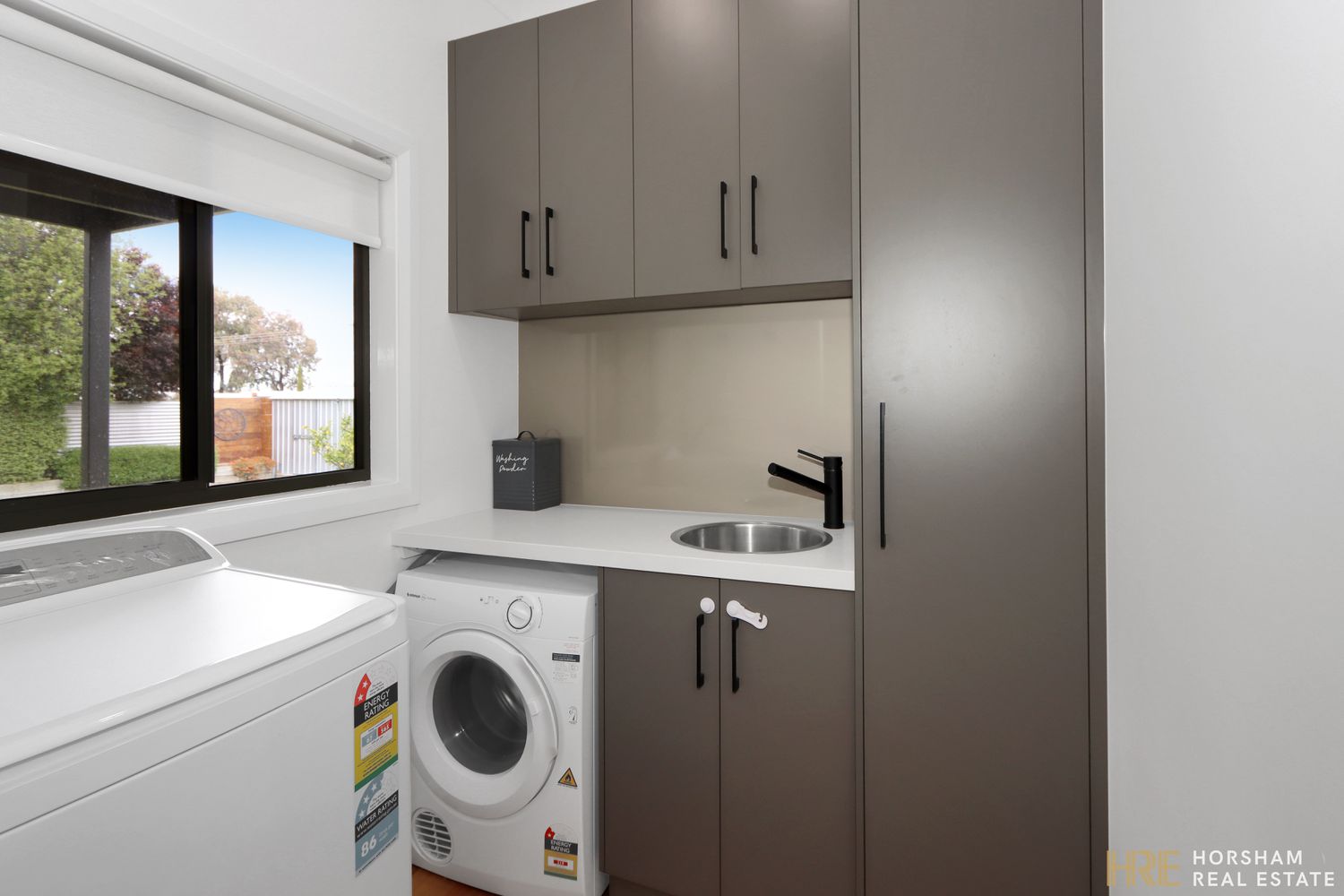 17 Kalimna Avenue, Horsham