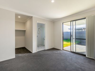 5 Cloudburst Avenue, Baldivis