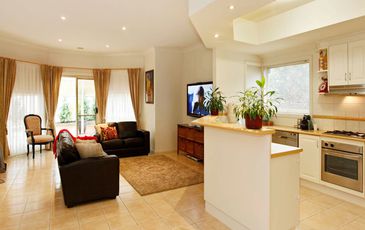 2 Hyland Court, Berwick