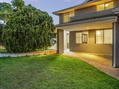 8 Heatherlea Parkway, Leeming
