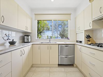 9 Hyland Avenue, Narooma