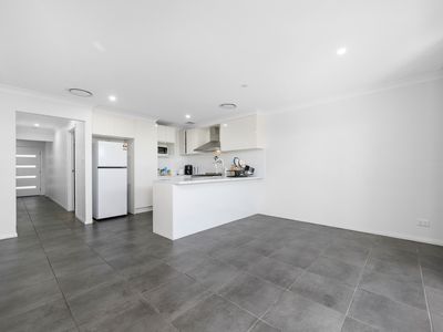 17 / 263 Camden Valley Way, Narellan