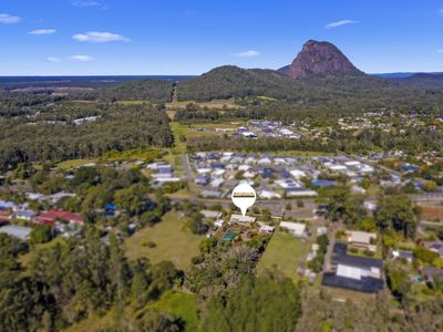 72 Coonowrin Road, Glass House Mountains