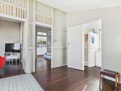142 Cypress Street, Urangan