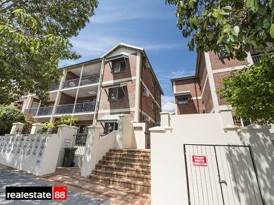 8 / 49-53 Bronte Street, East Perth