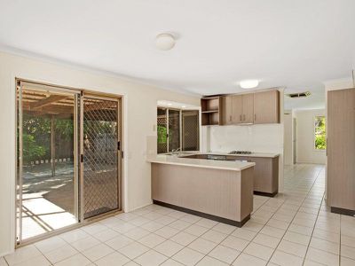 6 Melia Court, Tewantin