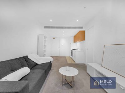 2413 / 9 Power Street, Southbank