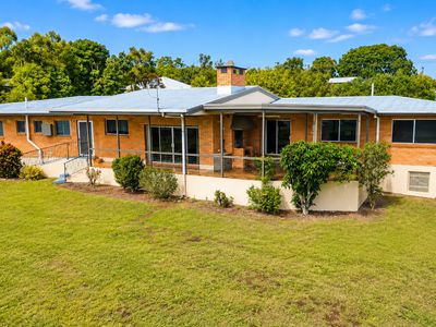 10-12 Crouch Avenue, Atherton