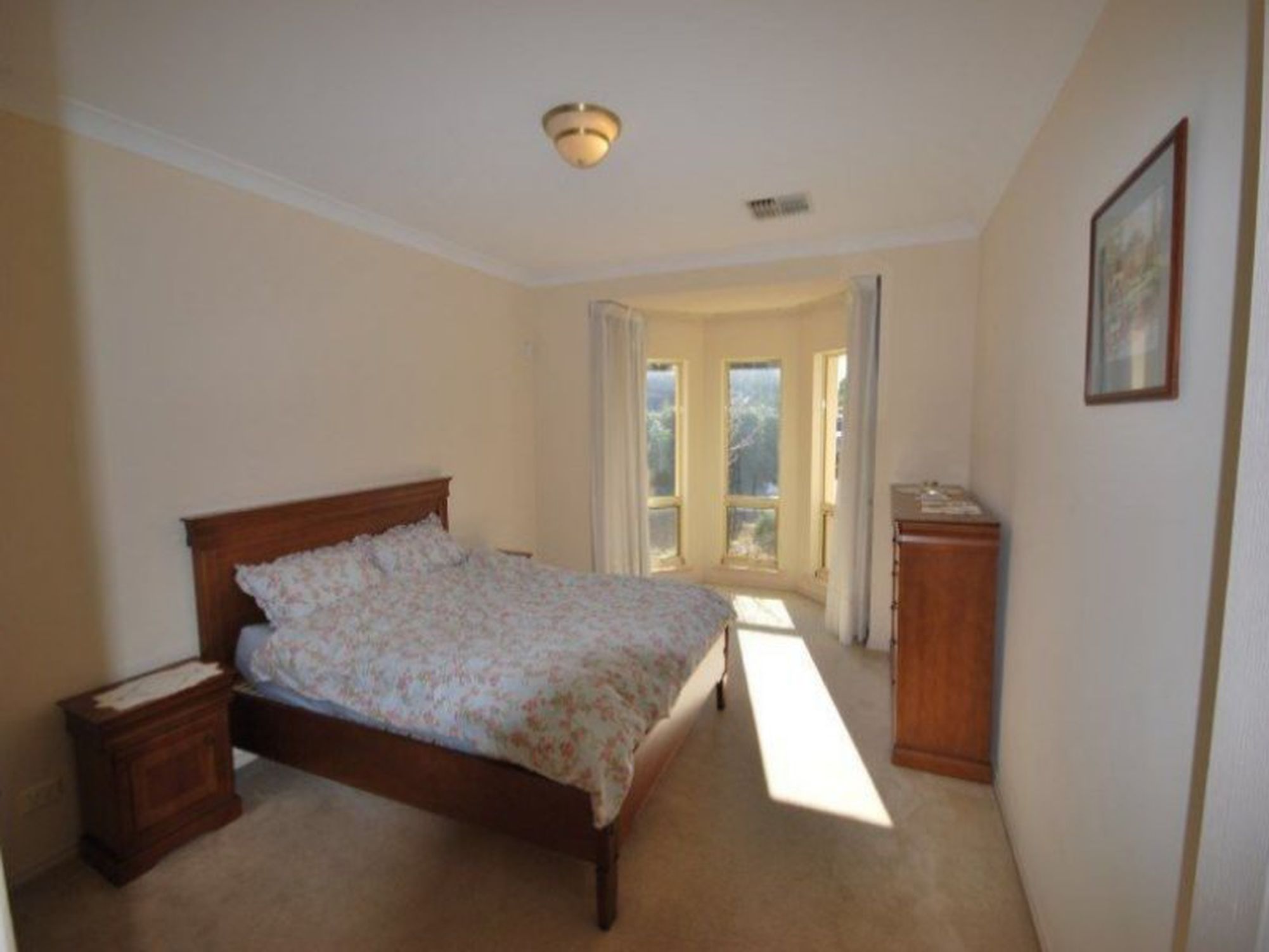 15A Everard Avenue, Ashford