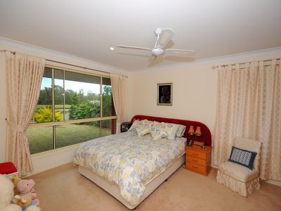 5 Currawong Court, Eli Waters