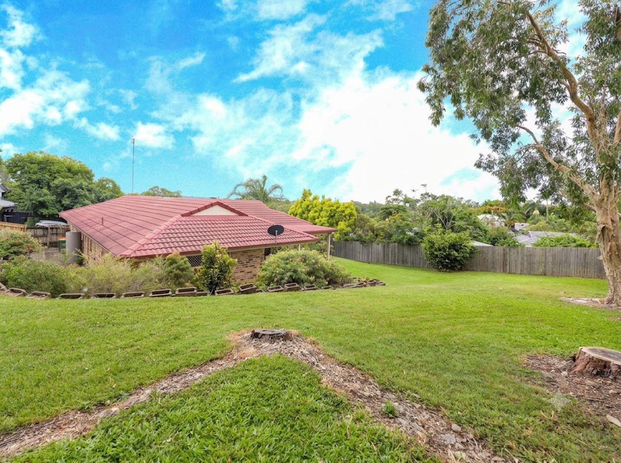 4 Dalby Court, Helensvale