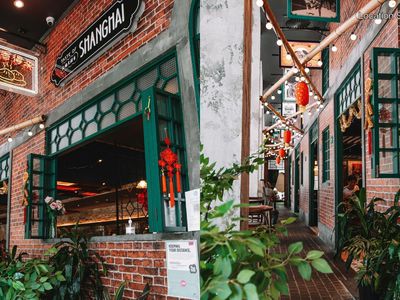 201 / 19 Burwood Road, Burwood