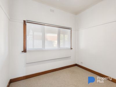 50 Raglan Street, White Hills