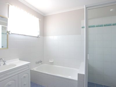 12 Ruby Street, Slacks Creek