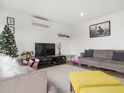 1 / 137a Beach Road, Margate