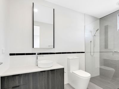 5 / 2A Gladman Road, Maddingley