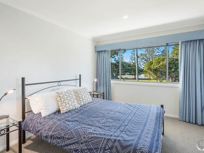8 / 4-6 Princes Highway, Narooma