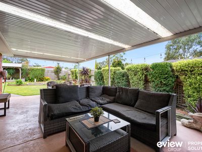 14 Meaby Drive, Pakenham