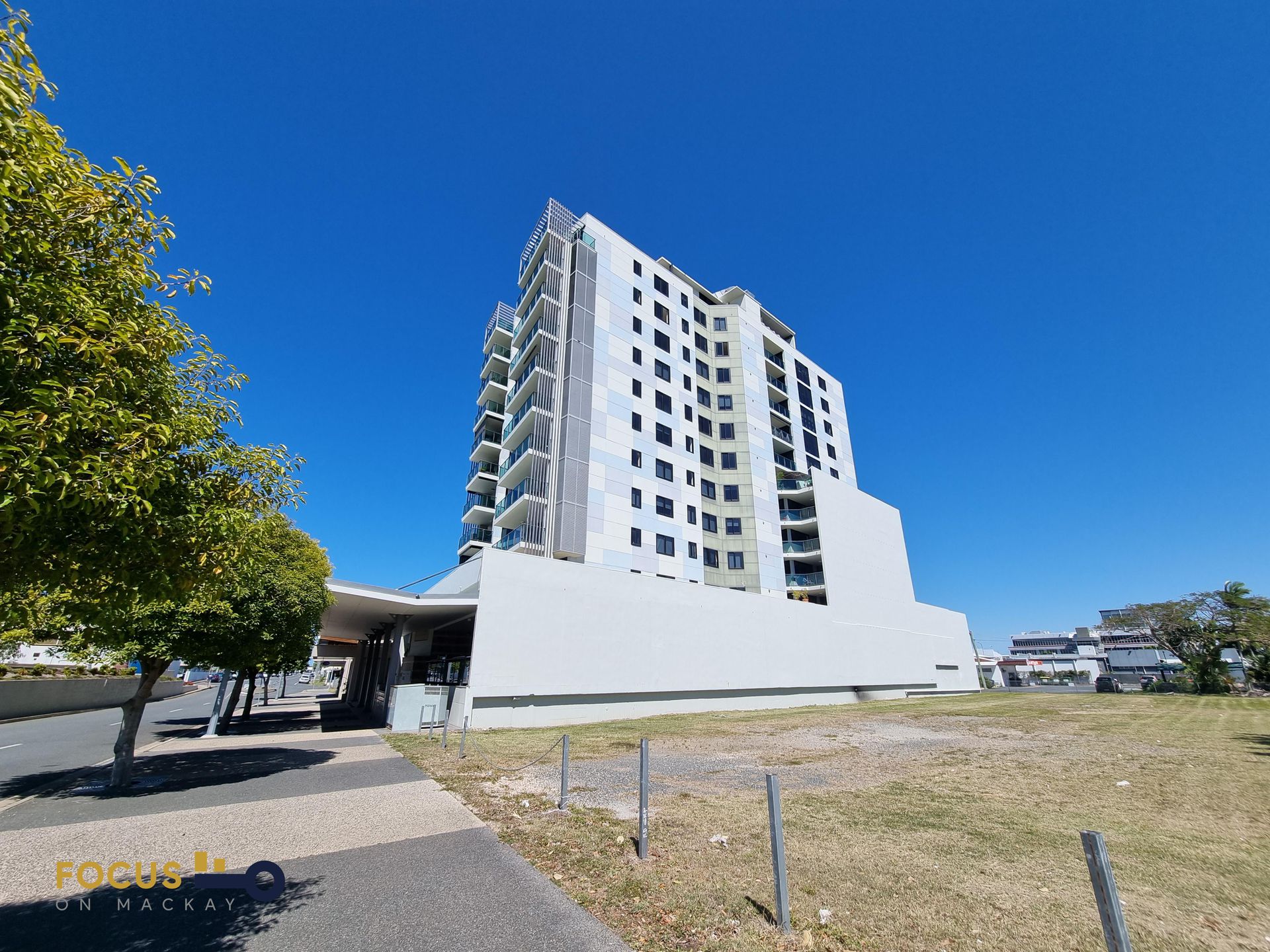 1004 / 27 River Street, Mackay