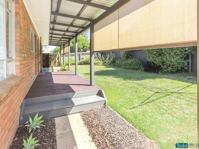 12 Redleaf Close, Heathcote