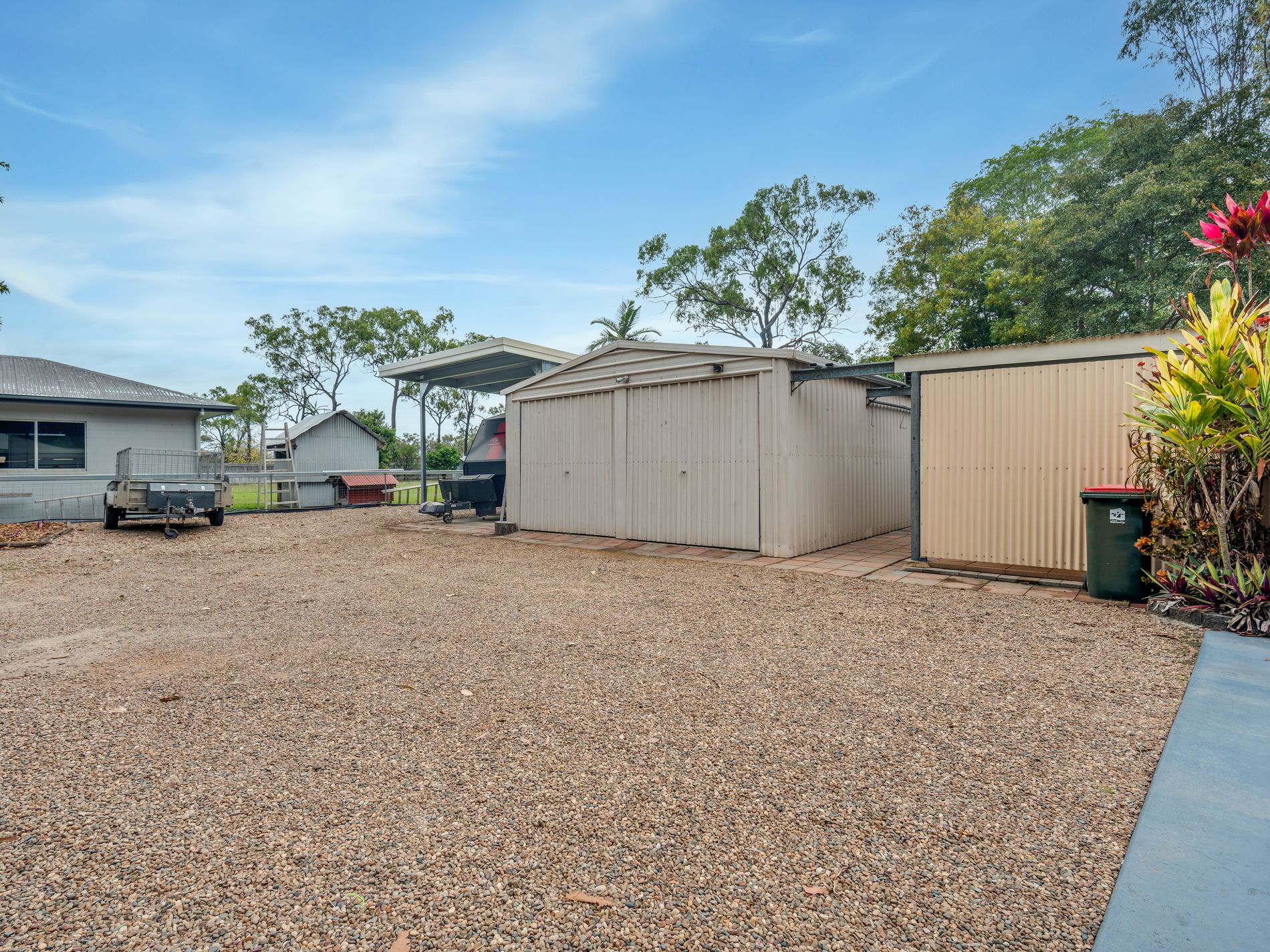 83 Gibraltar Road, Rangewood