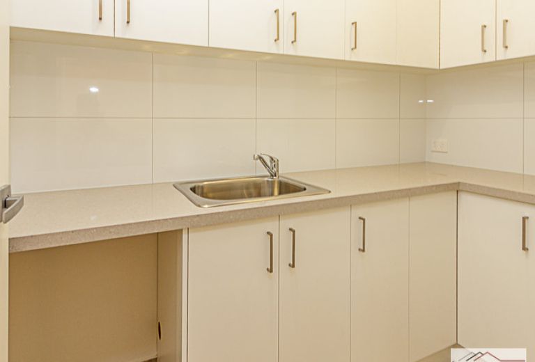 4 / 45 Cypress Avenue, Glen Waverley