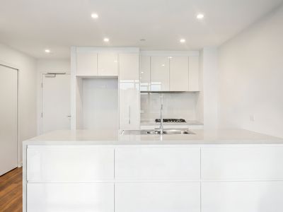 208 / 10 Regent Street, Wollongong