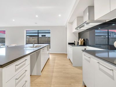 21 Aspire Avenue, Clyde North