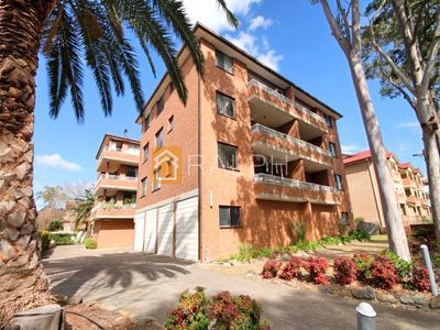 2 / 66 Clissold Parade, Campsie