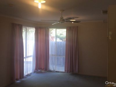 2 Kenton Walk, Narre Warren South