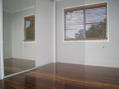 89 North High Street, Brassall