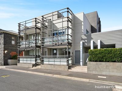 2 / 58 Ballarat Street, Yarraville