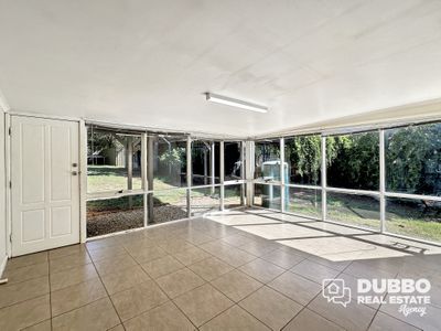 37 Stonehaven Avenue, Dubbo