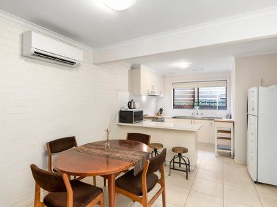 6 / 31 Warrs Road, Maribyrnong