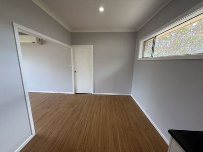 50 Brolgan Road, Parkes