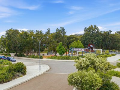 240 Leeuwin Boulevard, Bushmead