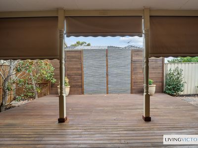 2 Eton Court, Hoppers Crossing