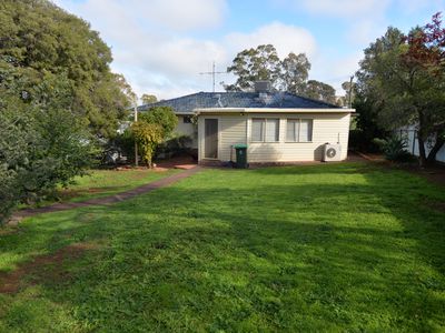 83 High Street, Parkes