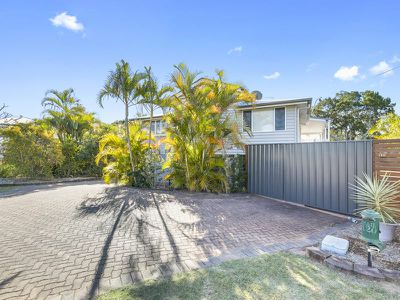 1 / 120 Cypress, Torquay