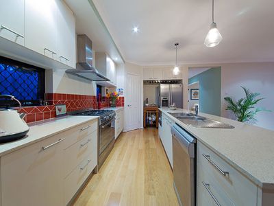 20 Baychester Place, Wakerley