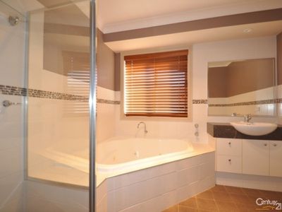 22 Cardiff Arms Avenue, Dubbo