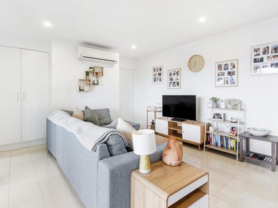 509 / 9 Hooker Boulevard, Broadbeach Waters