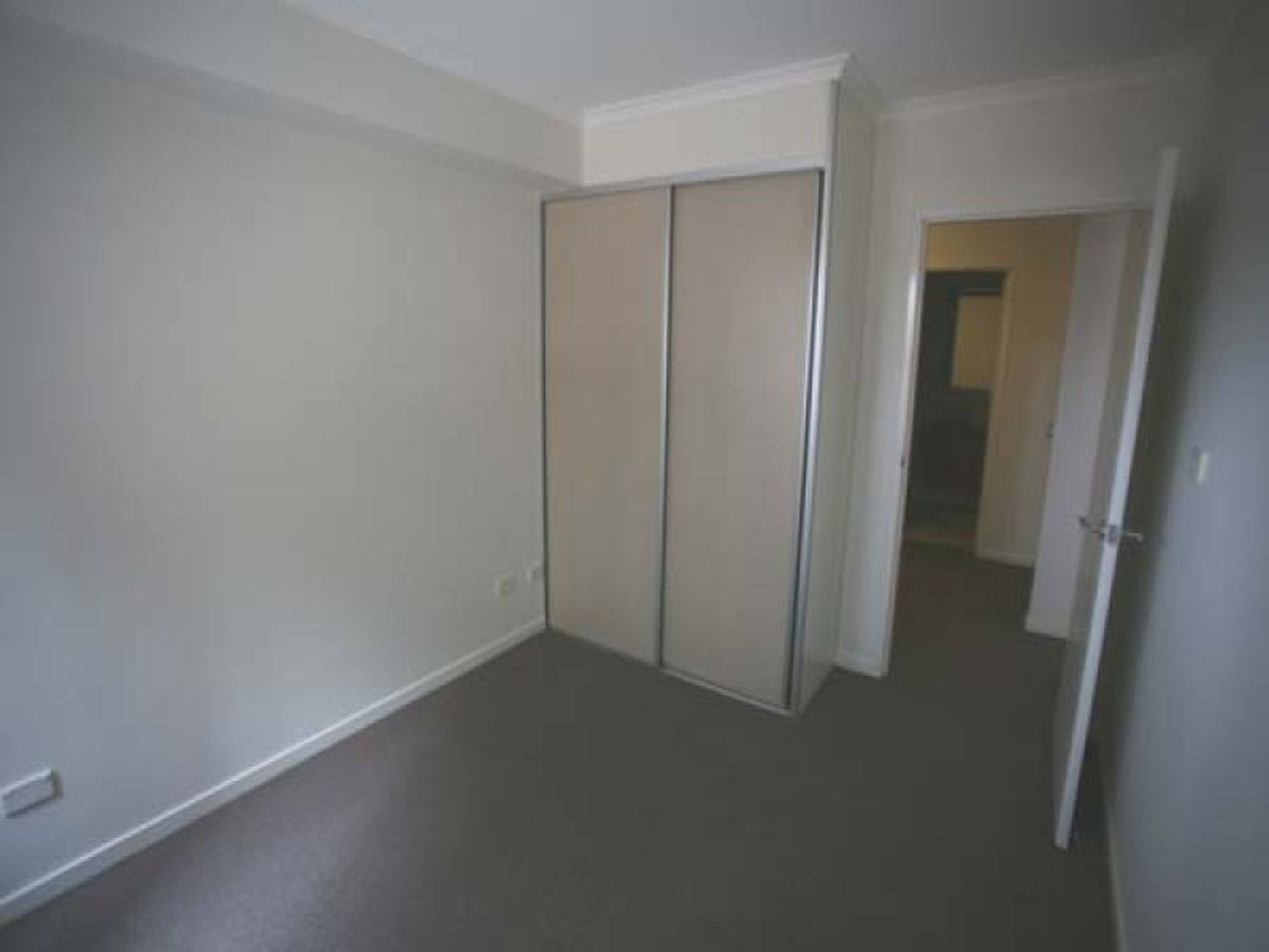 10205 / 177 Mitchell Road, Alexandria