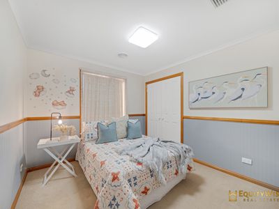 49 Eppalock Drive, Manor Lakes