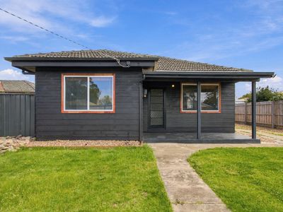 26 Valentine Crescent, Sale