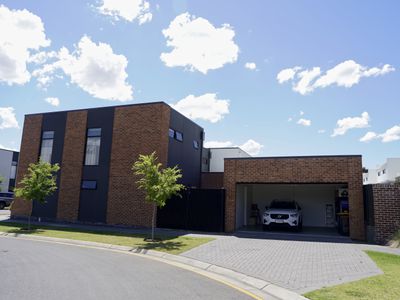 16 Dianella Street, Glenside