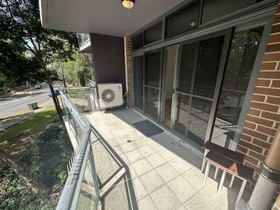 1 / 24-28 College Crescent, Hornsby