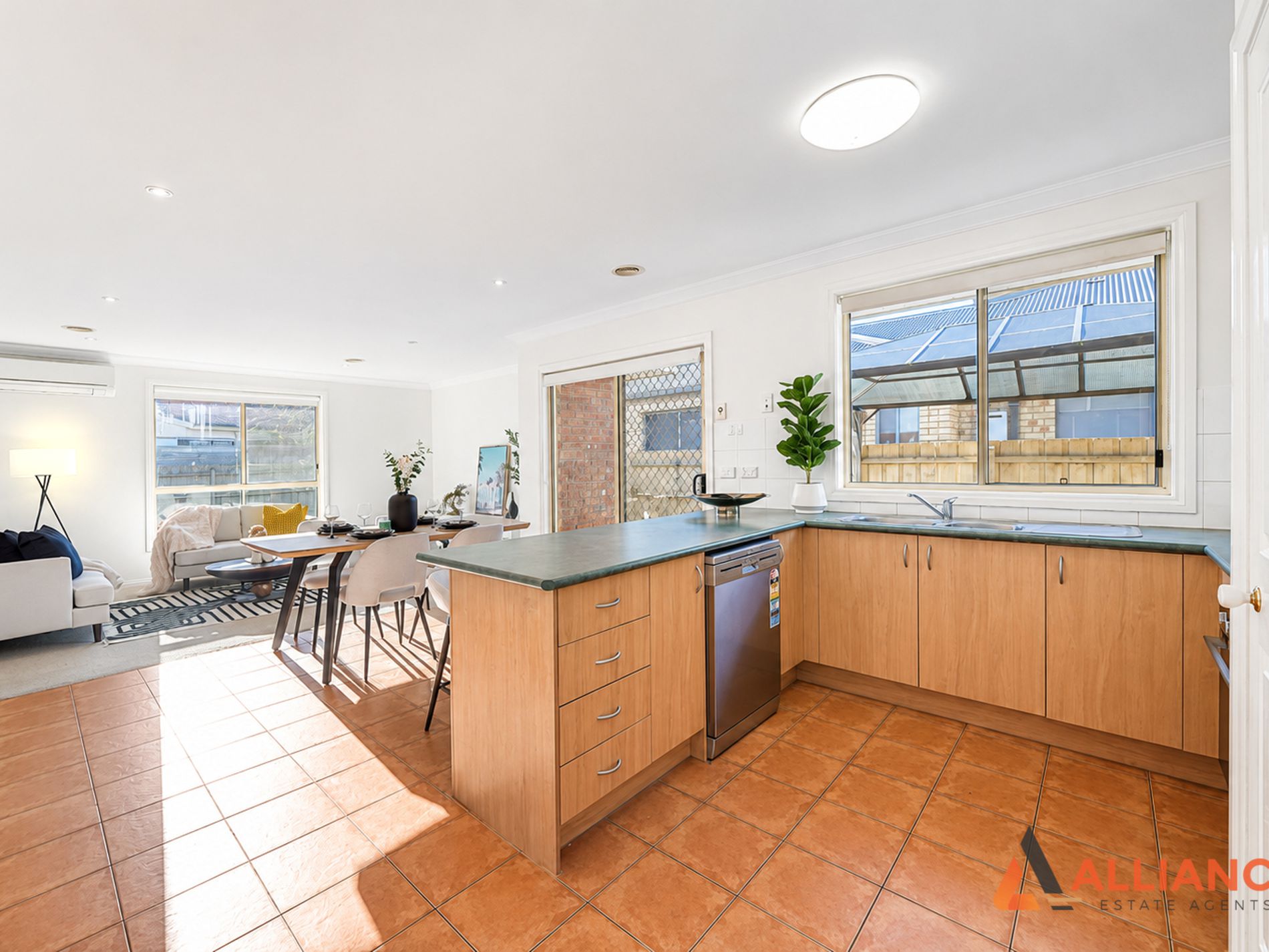99 Latham Street, Werribee