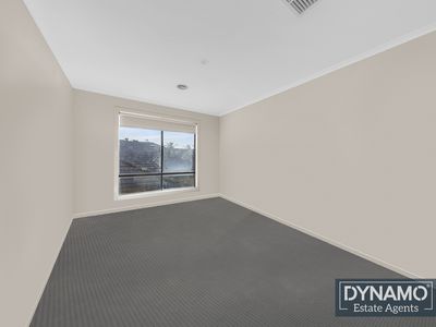 4 Pinehurst Rise, Craigieburn