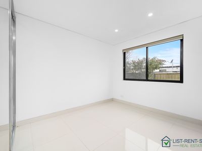 1 / 239A Miller Road, Bass Hill